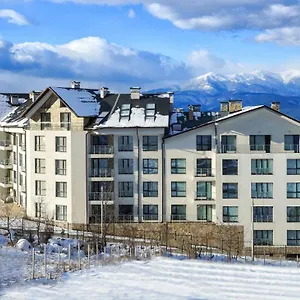 Hotel apartamentowy Saint George Palace